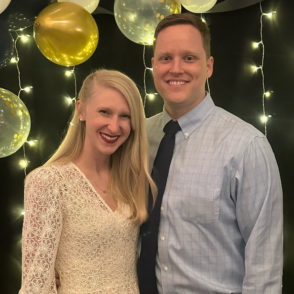 Meet your Posher, Emily - Picture 2 of 2